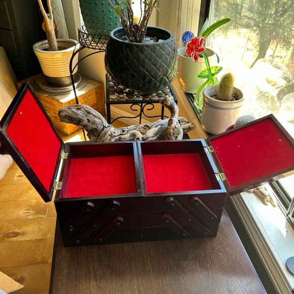 New Vintage Timberland Accordion Sewing Box Wood Mid Century Modern tapestry top - Picture 7 of 14